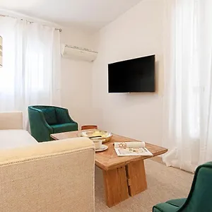 Genteel Velarde Appartamento Siviglia